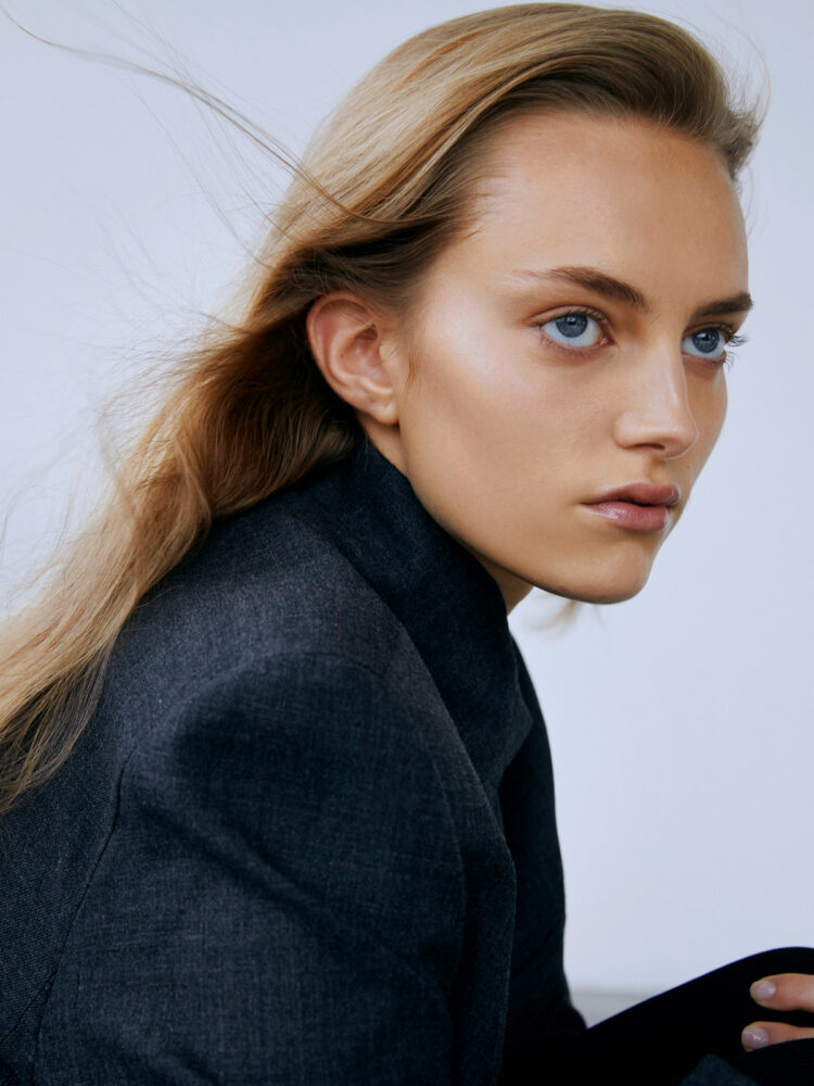 ulrikka-loegstrup-2025-11-27-143022