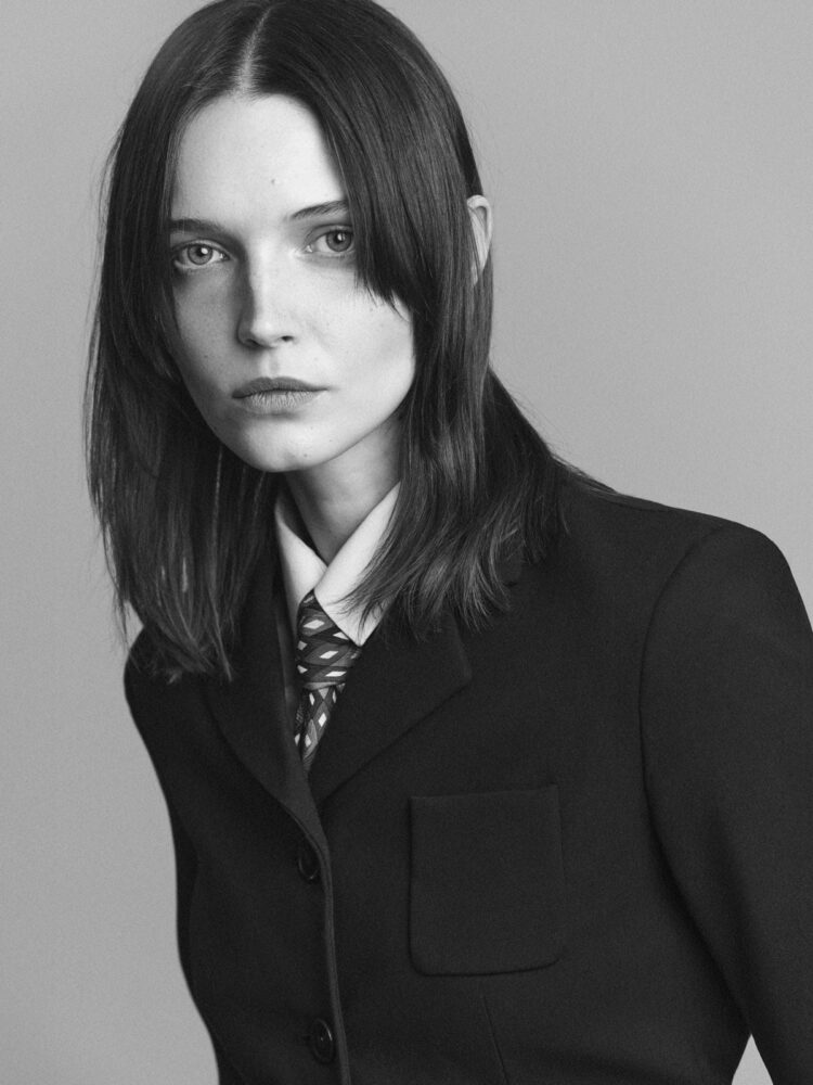 angelika-m-by-szyplik-d-vision-model-management-(17)