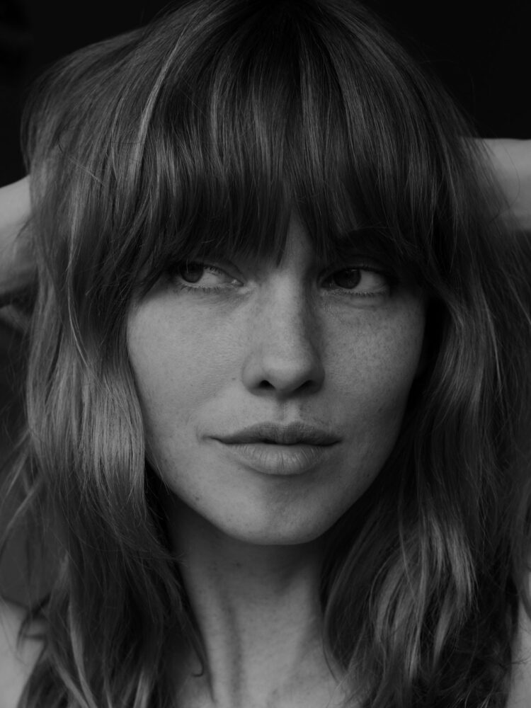 julia_by_yiorgosmavropoulos08