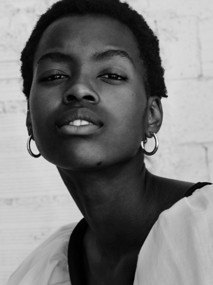 SILVIA-MORALES---Elite-Model-Management-Spain_portfolio_49