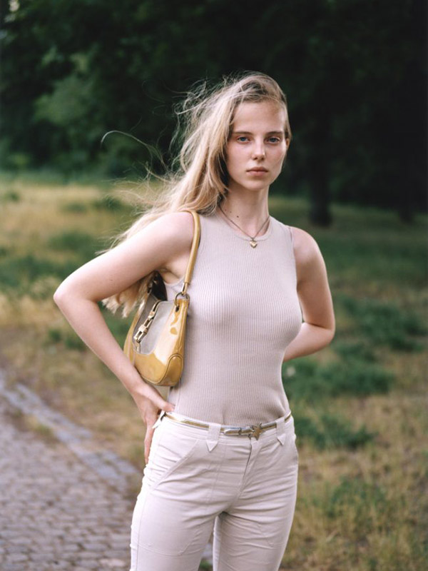 GOSEE_JULI_2021_VITALI_GELWICH_BERLIN_STUPID_STUDIOS_DARKROOM_PRINT_05-651x880