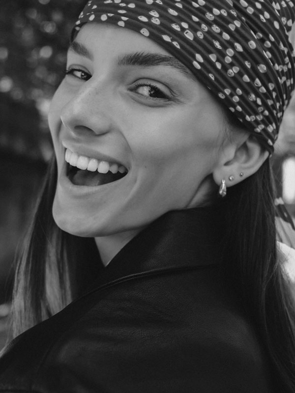 AMELIA-FERNAND---Supreme-Management-Paris_portfolio_22