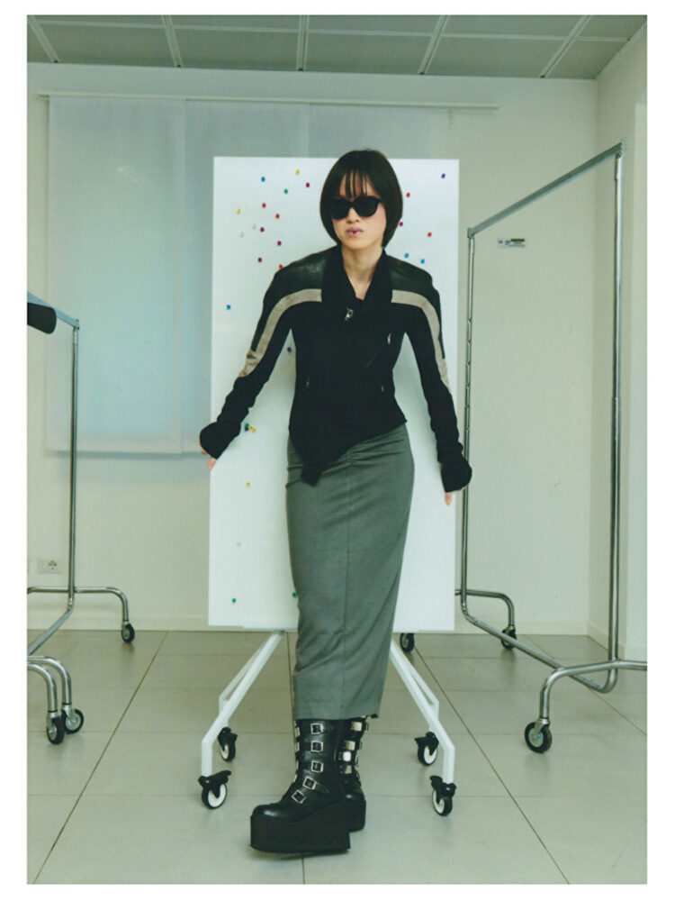 gallery_model_5j2N9a8hVMuA