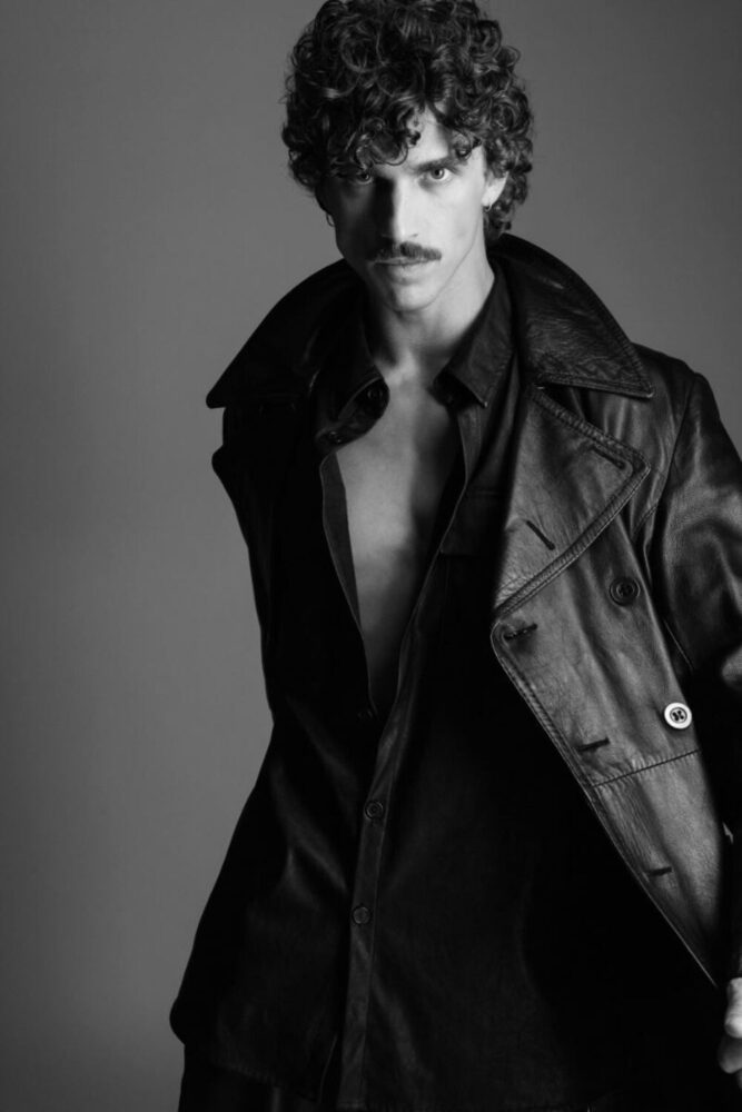 11-grzegorz-c-book-rebel-models