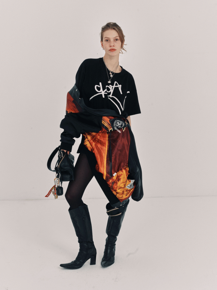 12-meta-v-main-book-unit-model-management-belgium