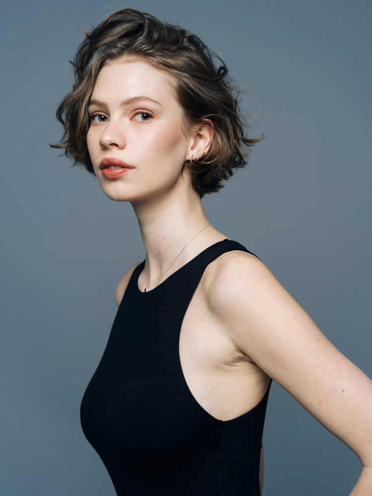 16-meta-v-main-book-unit-model-management-belgium