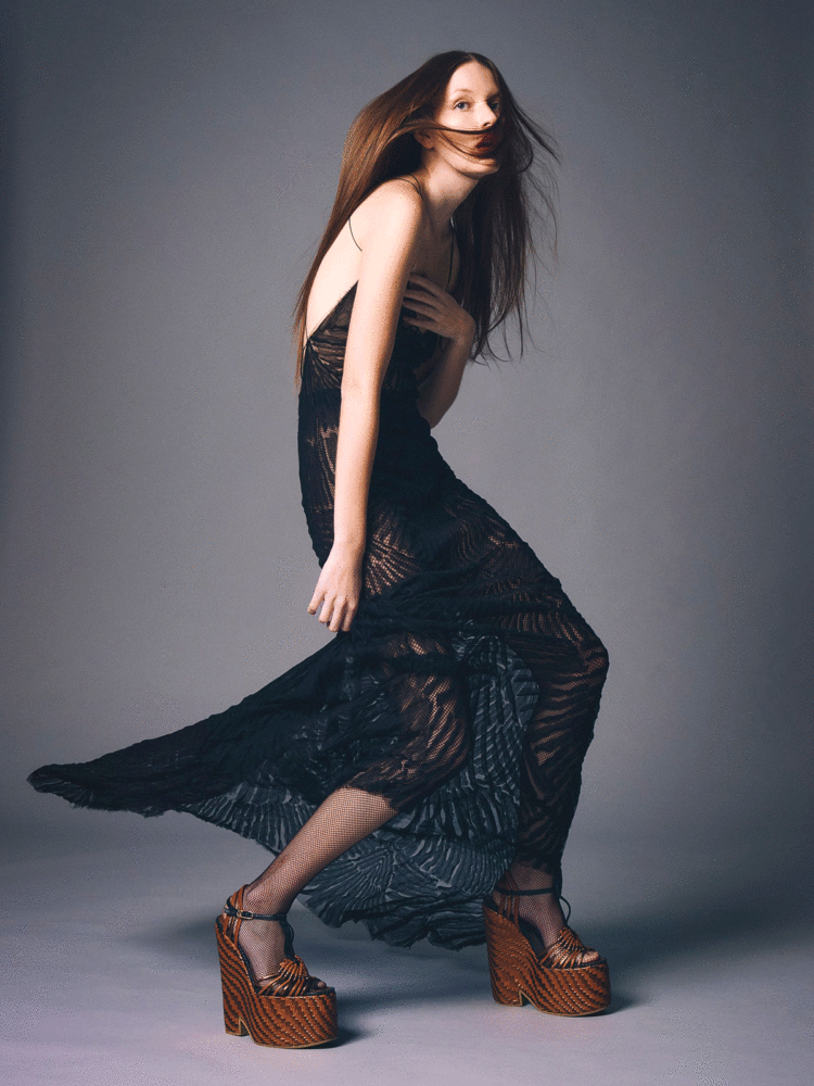 9-natalia-r-hunger-magazine-established-womens