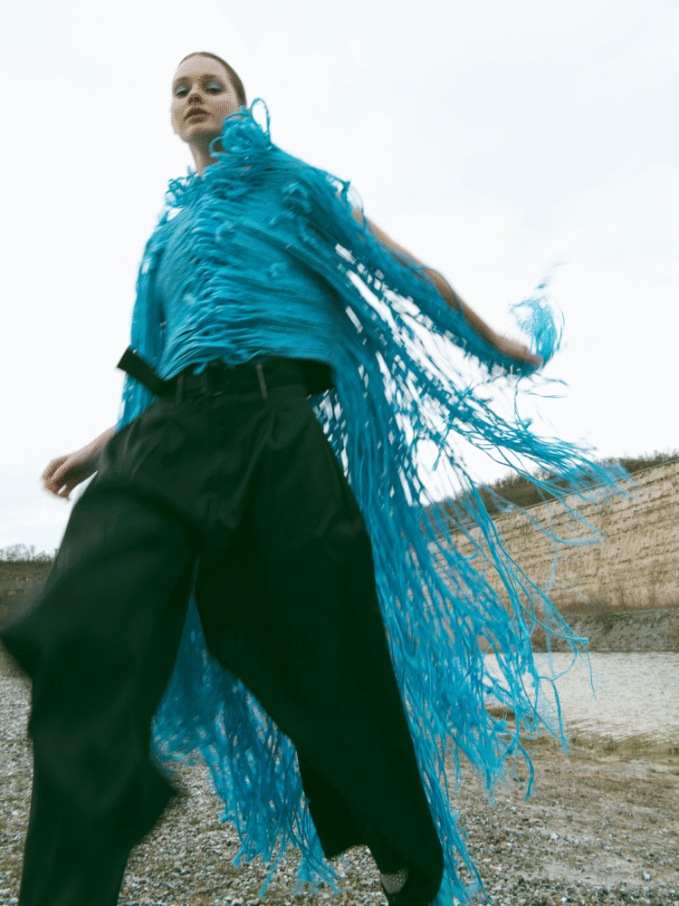 Look-7-1-A-Plastic-mine-by-Anouk-Johnson