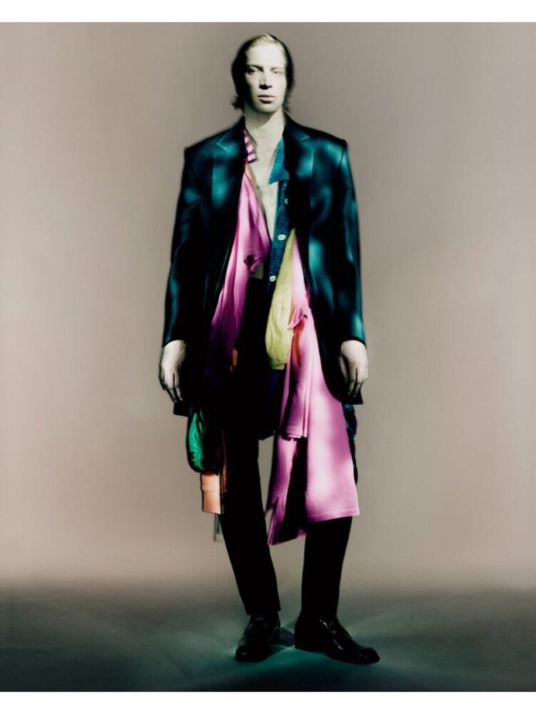 Mike Vasilakis for U Repubblica