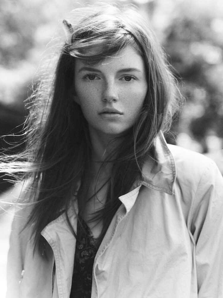 HANNAH-CHRISTIE---DNA-(17)