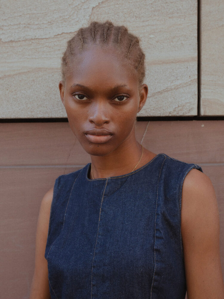 JOY-OTILIJE---Elite-Model-Management-London_portfolio_5
