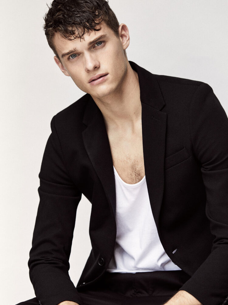 quentin-cadiou-ryan-conduit-img-models-(6)