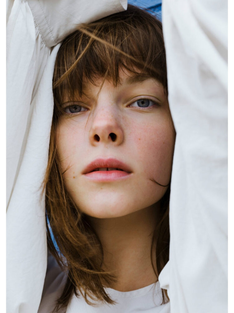 zita-5faa539a452b82222