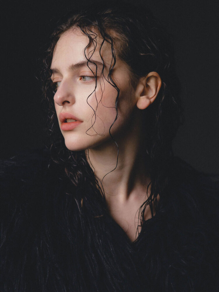 302-daria-curinaia-full-book-selective-mgmt
