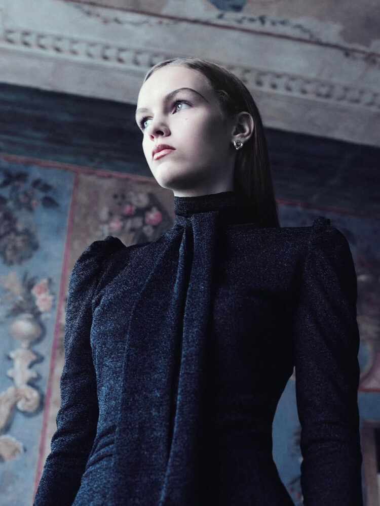 alise-c-lilit-magazine-sia-sgmngmt-(4)