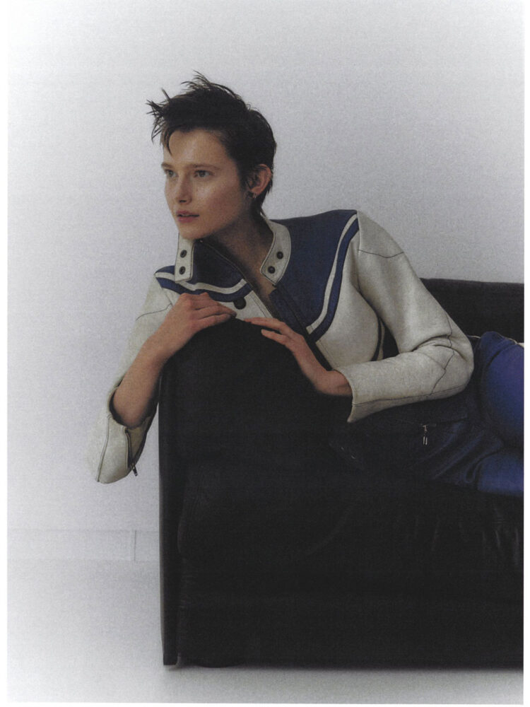 kinga-korda-sicky-magazine-by-filip-zawadzki-selective-mgmt-(5)