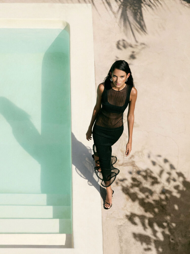 8-vitoria-a-main-book-nur-model-management-srls