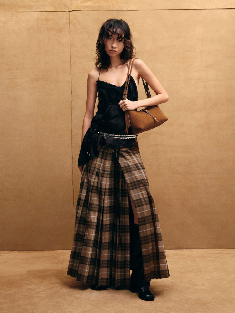 2-Charles-and-keith-campaign-(4)