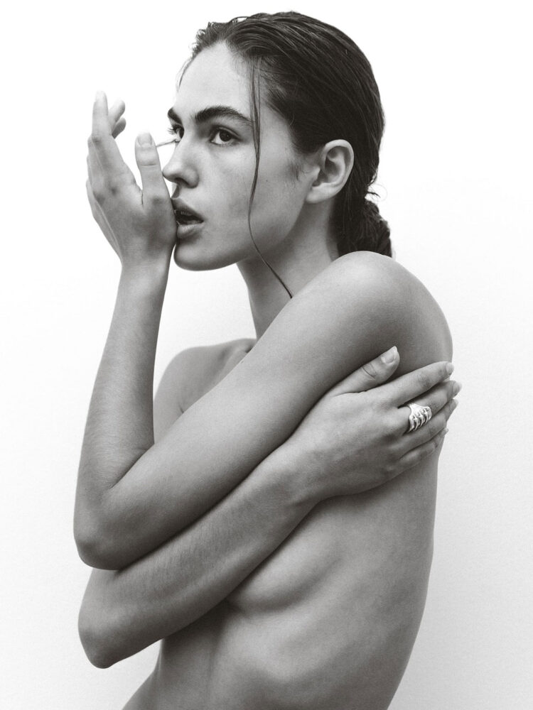 Ainhoa-Larrexti-Uno-book-(1)
