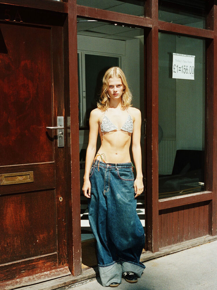 1-sophia-e-present-model-management-(21)