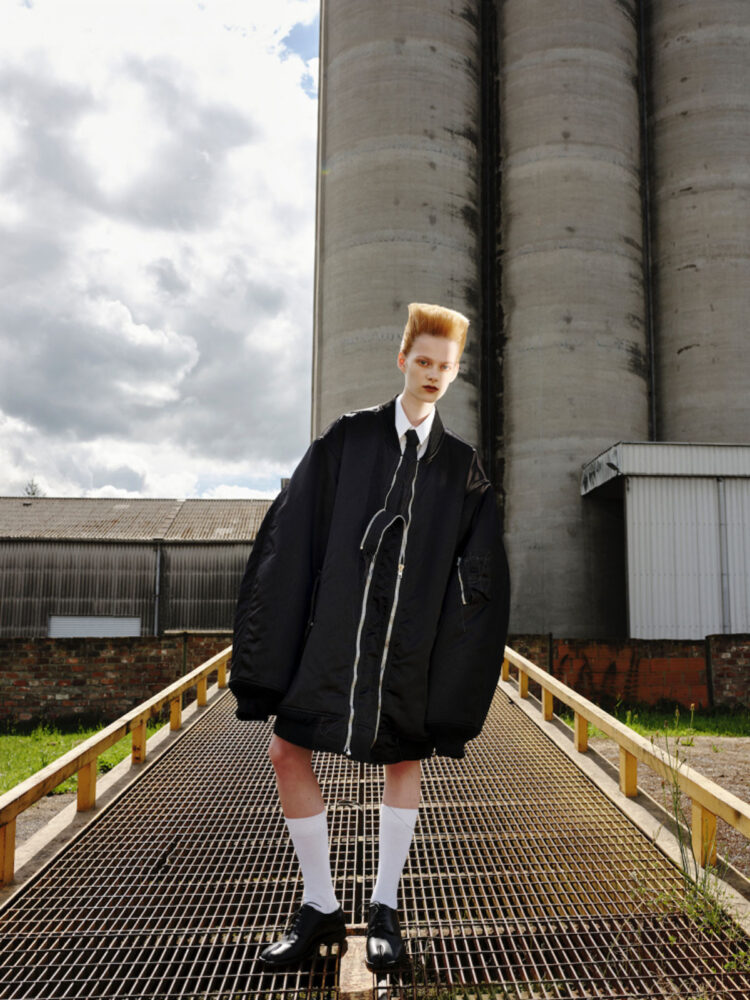 1-sophia-e-present-model-management-(25)