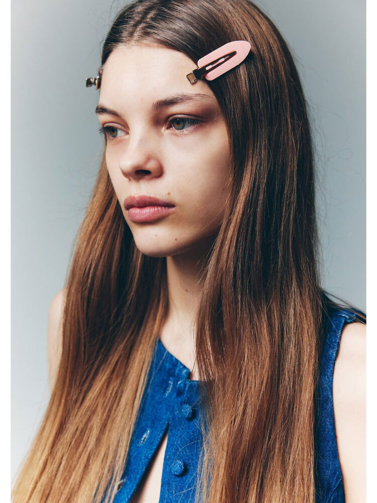 4CLARA_SEGUI_NOLWENN_GIRLMGMT-10-cbd24027