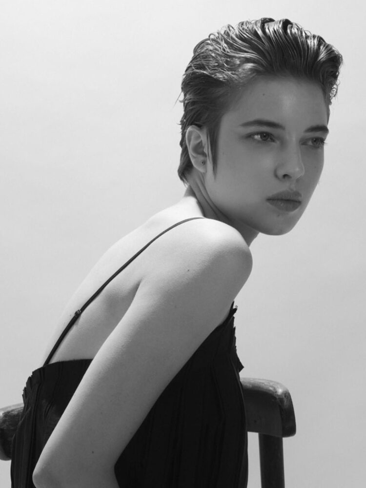 1-stassia-k-cast-2-inter-models