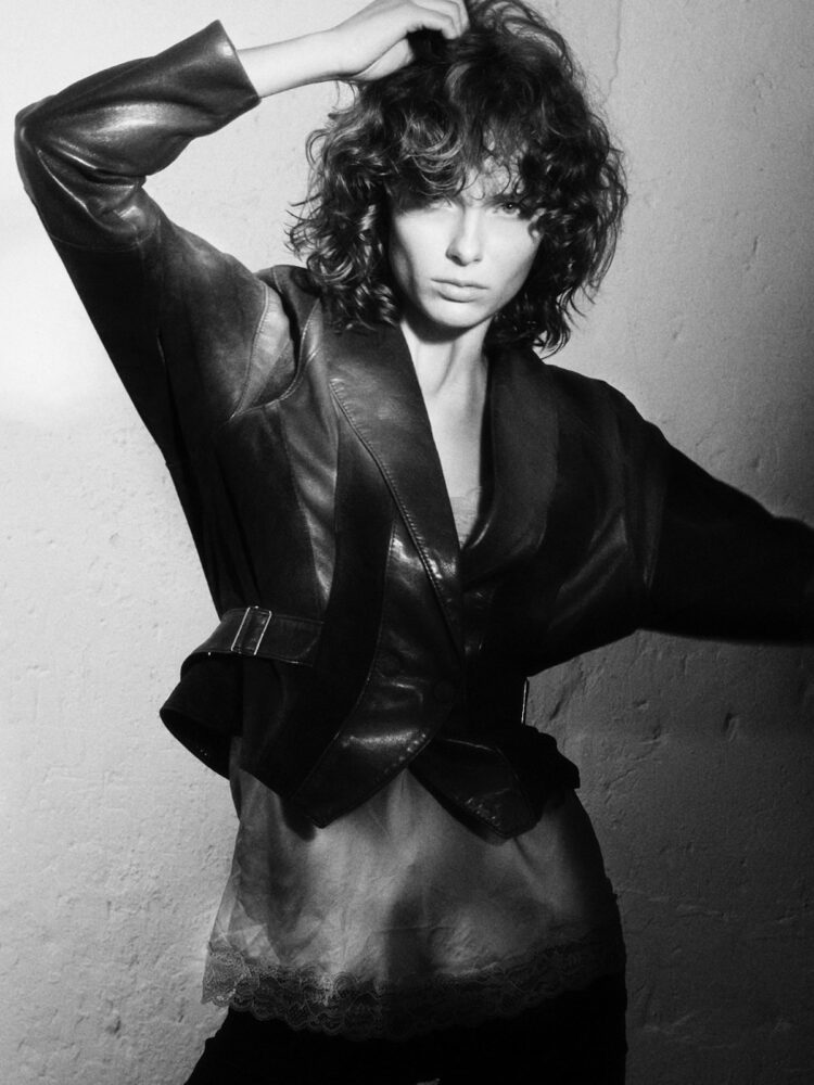 ROMY-DE-BRABANDERE---Viva-Models-Portfolio_12