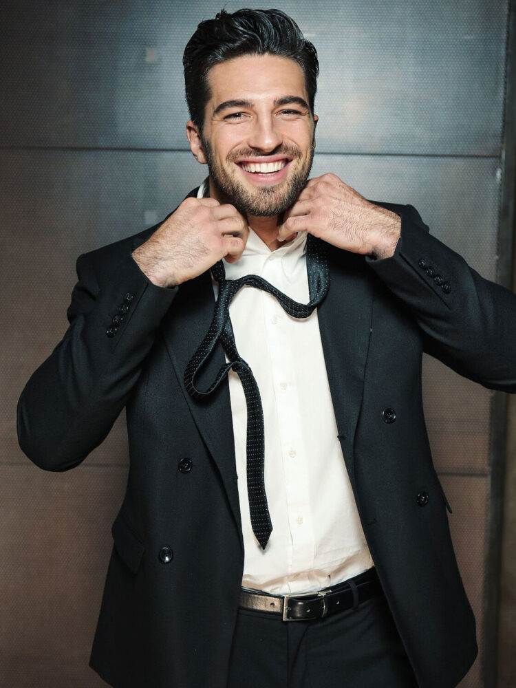 18-alvise-r-main-book-prodigy-management