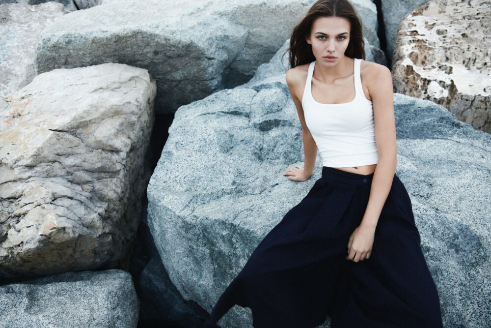 26-estel-main-book-focus-model-management-s-r-o