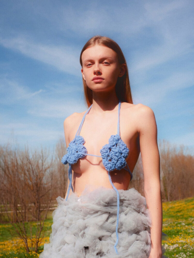 SARA-MIROWSKI-BLOW-MODELS78