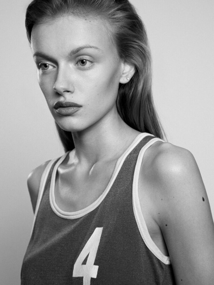 sara-m-paris-nur-model-management-srls-(2)
