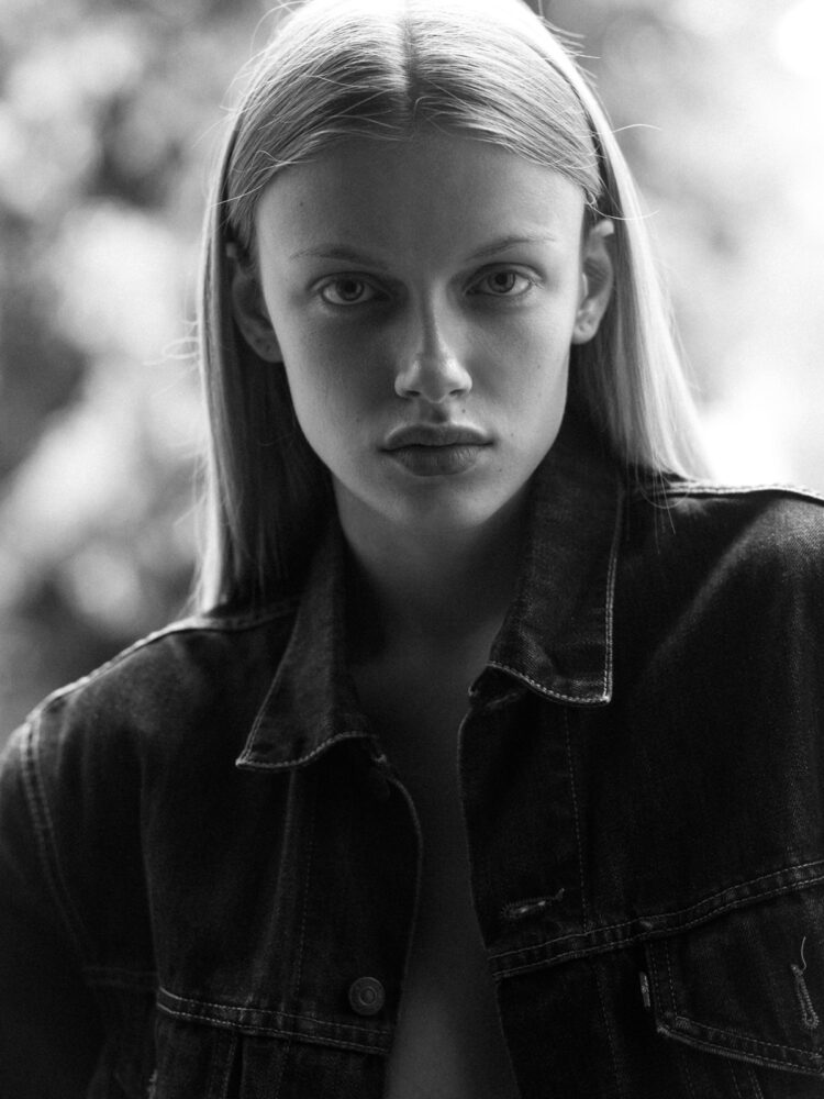 sara-m-vincenzio-viggiano-nur-model-management-srls-(8)