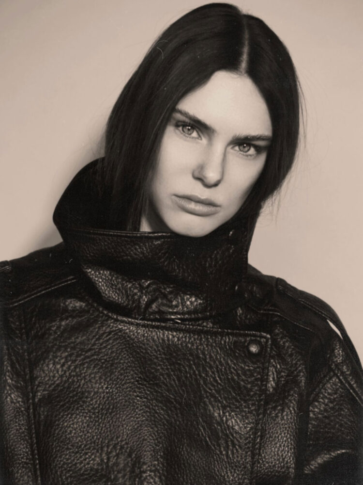 15-nikita-t-book-rule-model-management