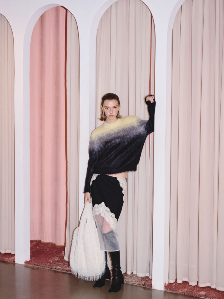 JULIE--first-line-model-management-(2)