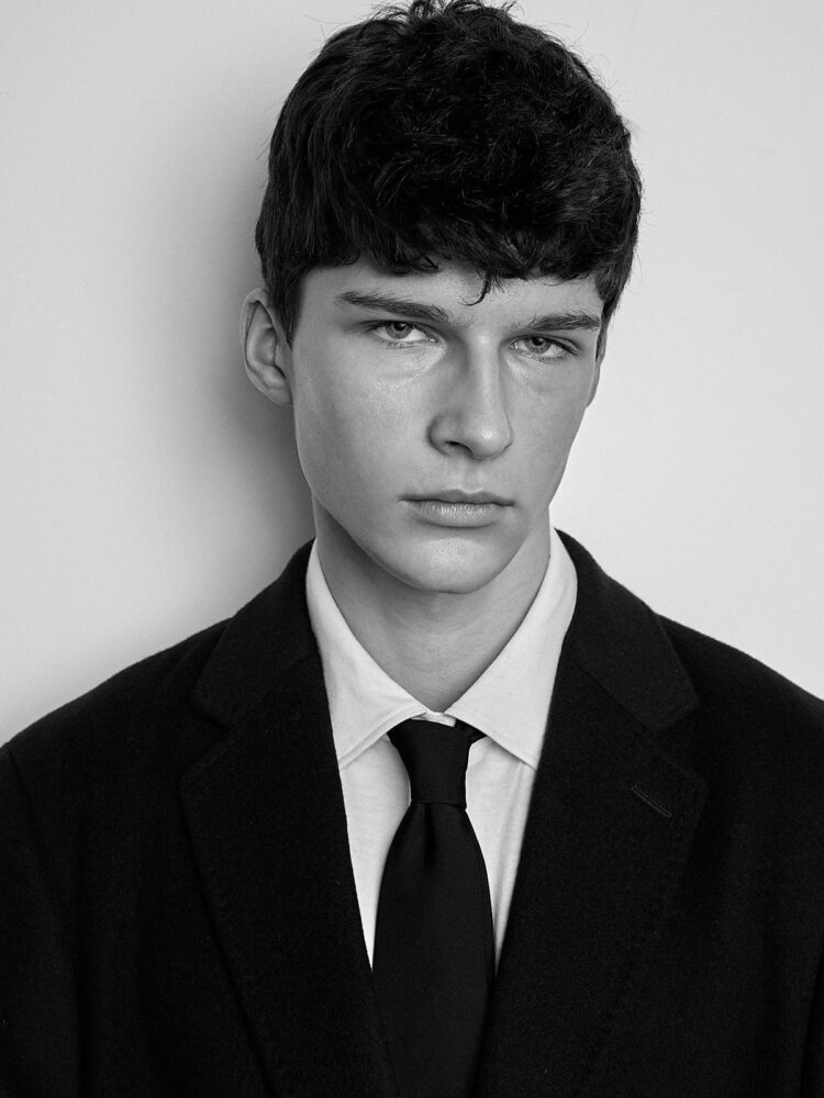 jan-szczygiel-bartek-gajewski-uncover-models-(1)
