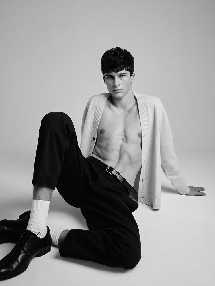 jan-szczygiel-bartek-gajewski-uncover-models-(11)