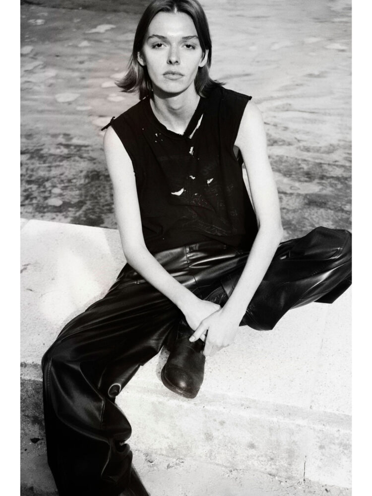 julie-by-jora-zaria-first-line-model-management-(11)