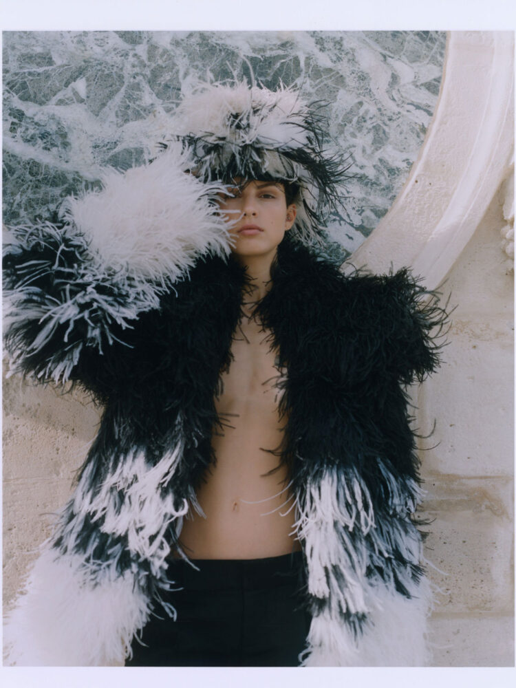 mary-alexandridi-elle-greece-septiembre-2025-(16)