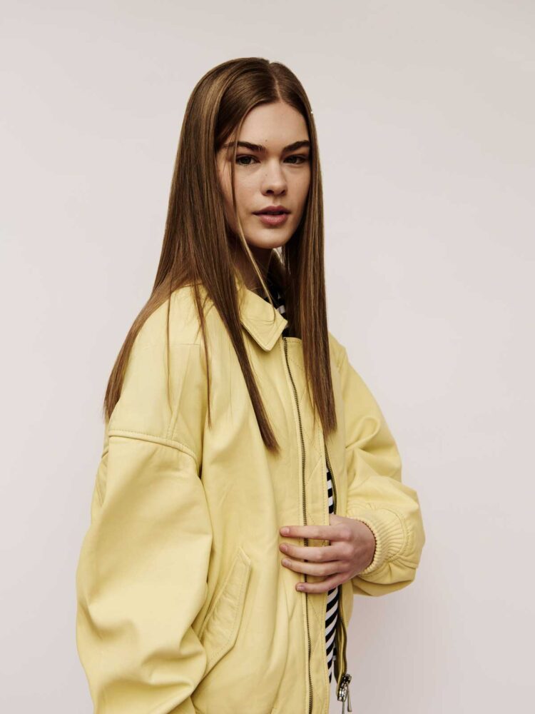 260618_Vivian_Chloe_Test__Shot_03_493
