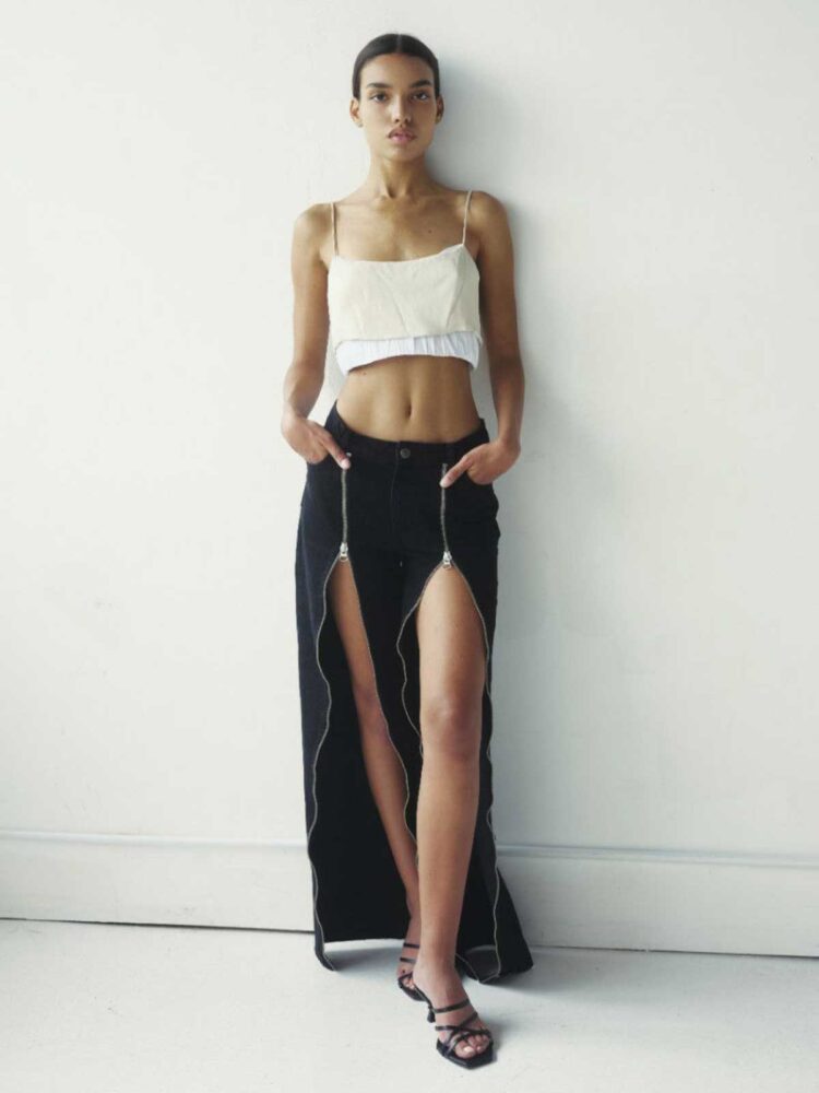 29-maria-l-main-book-nur-model-management-srls