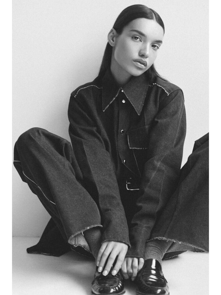 45-maria-l-main-book-nur-model-management-srls