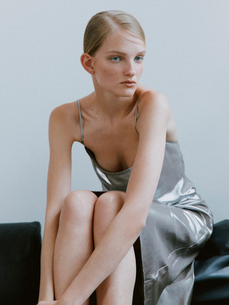 MALIN-PEYMANN---KULT-MODELS-Portfolio_7