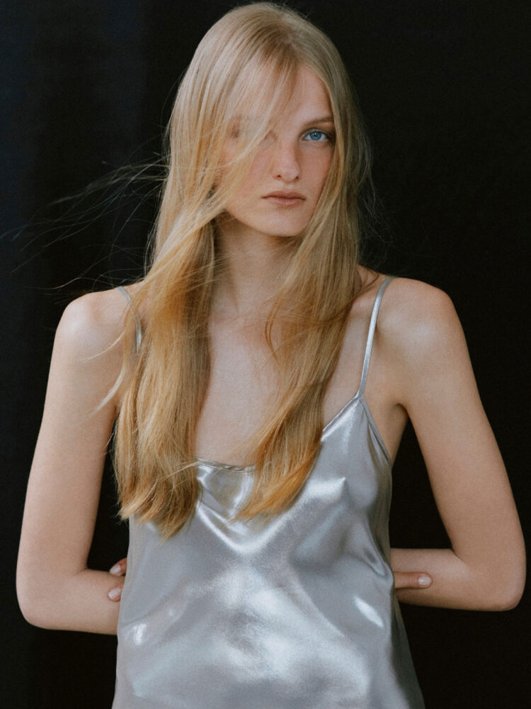MALIN-PEYMANN---KULT-MODELS-Portfolio_8