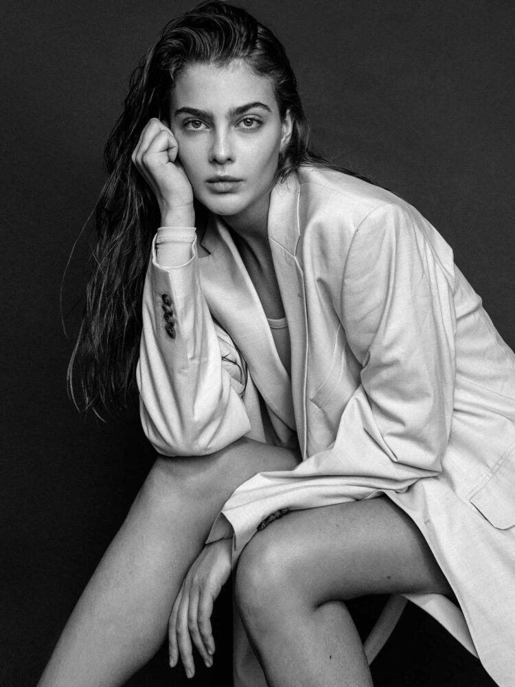 lucy-natalia-erdman-as-management-(5)