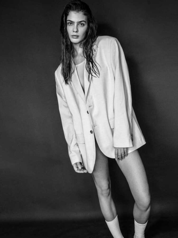lucy-natalia-erdman-as-management-(6)