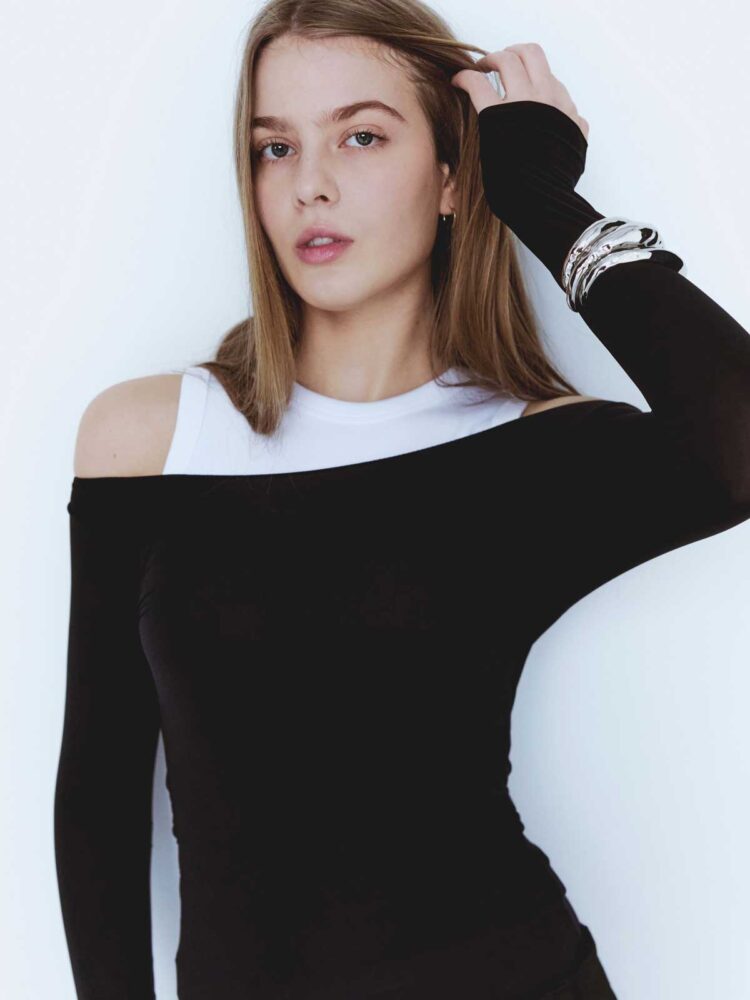 lucy-weronika-walijewska-as-management-(7)