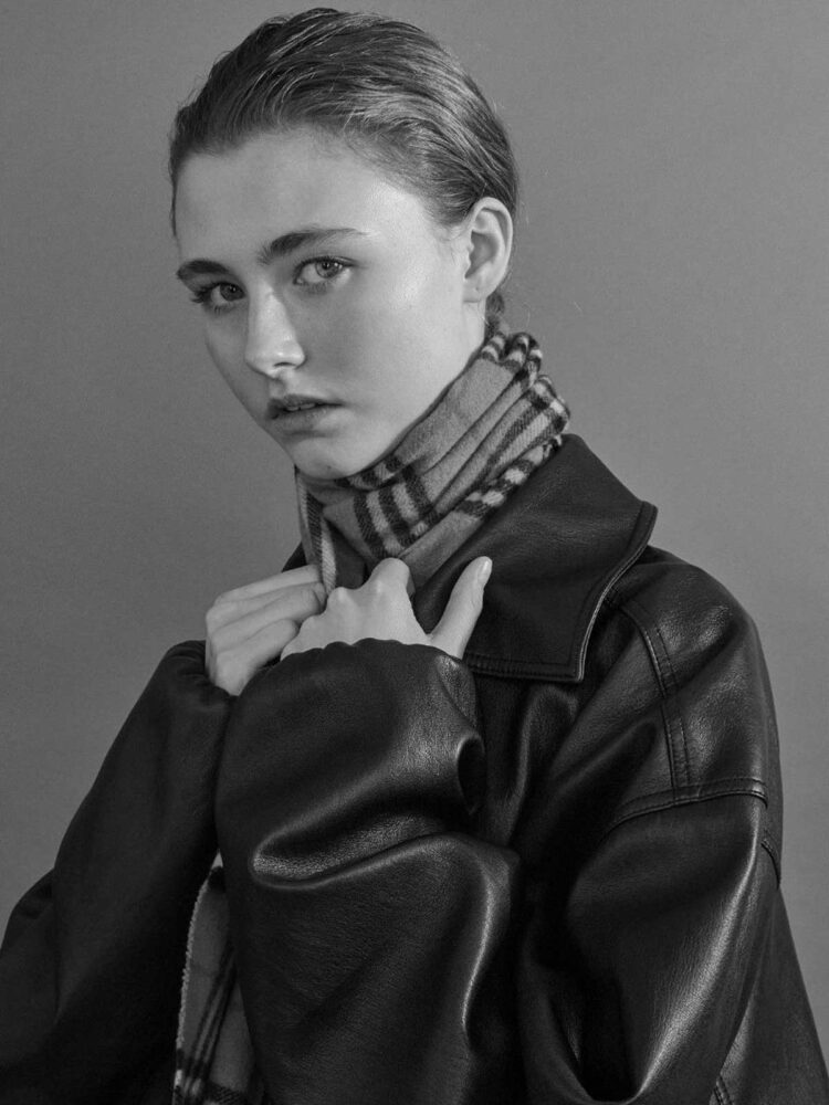 maja-dzipanow-elite-paris-selective-mgmt-(46)