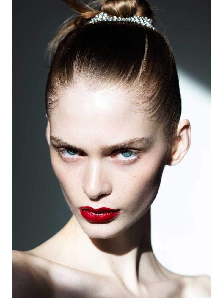 violetta-marchenko-beauty-shoot-by-laurent-castellani-selective-mgmt-(8)