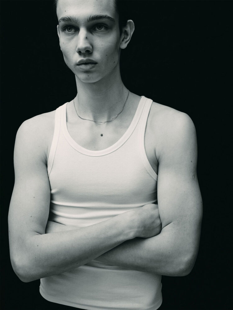 daniil-sarokin-maciej-nowak-uncover-models-(18)